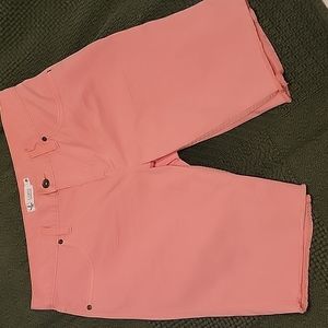 Carve Designs  Oahu 10" Twill Short: Grapefruit NWOT